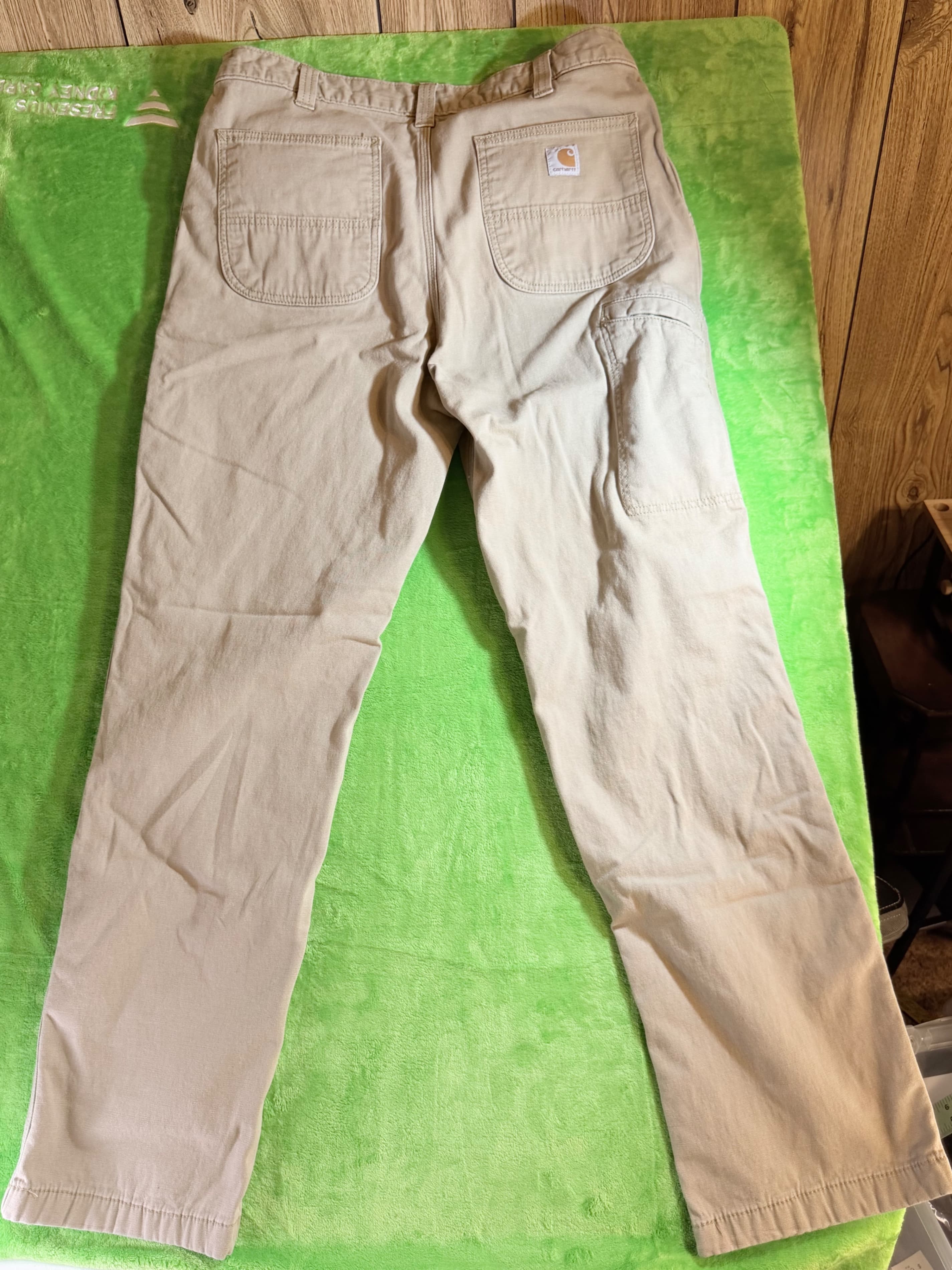 Carhartt Relaxed Fit 36x34 Khaki Pants Made in Nicaragua - Thumbnail 2