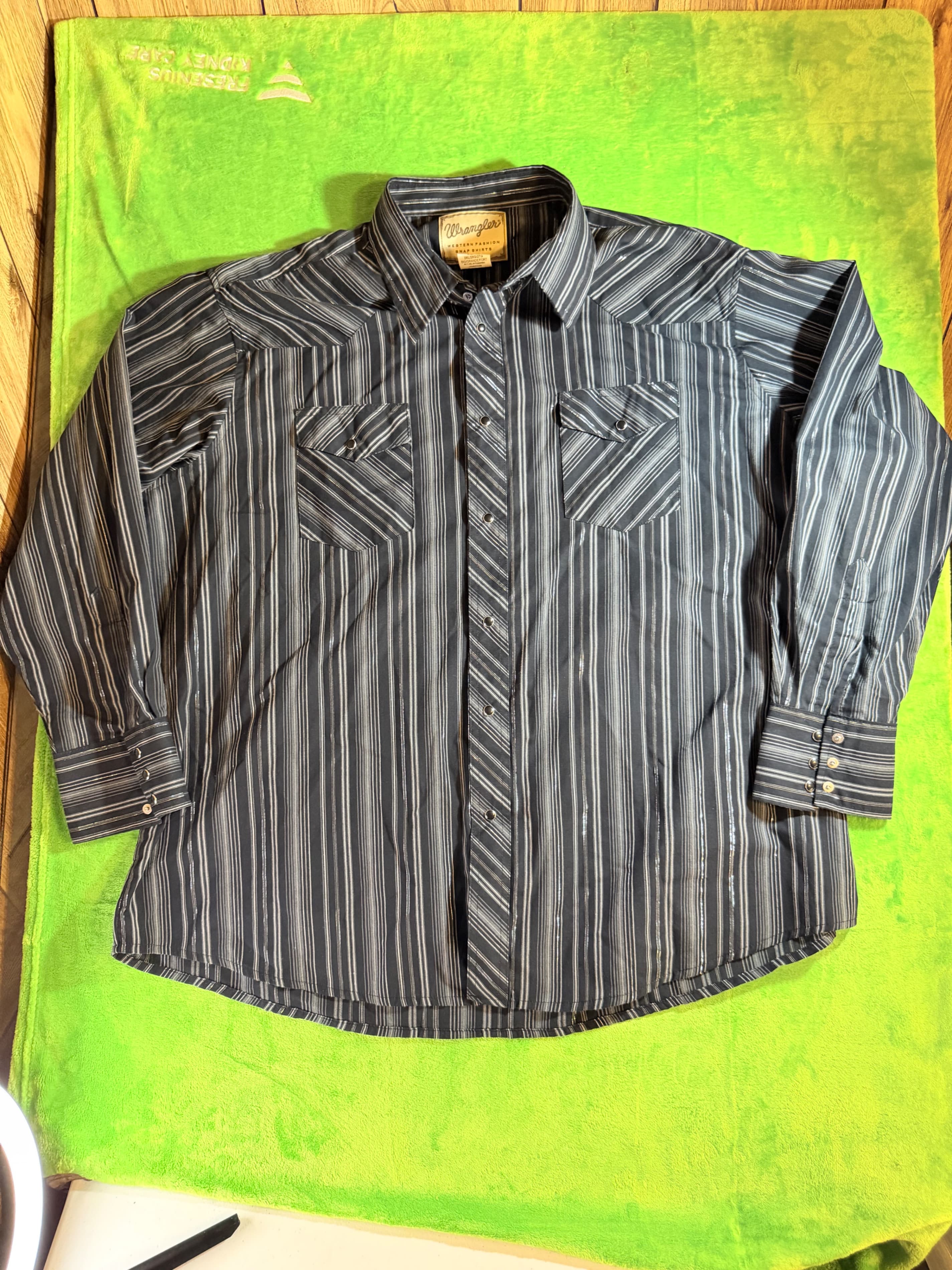 Wrangler Western Fashion Snap Shirt 2XL Black Striped - Image 1