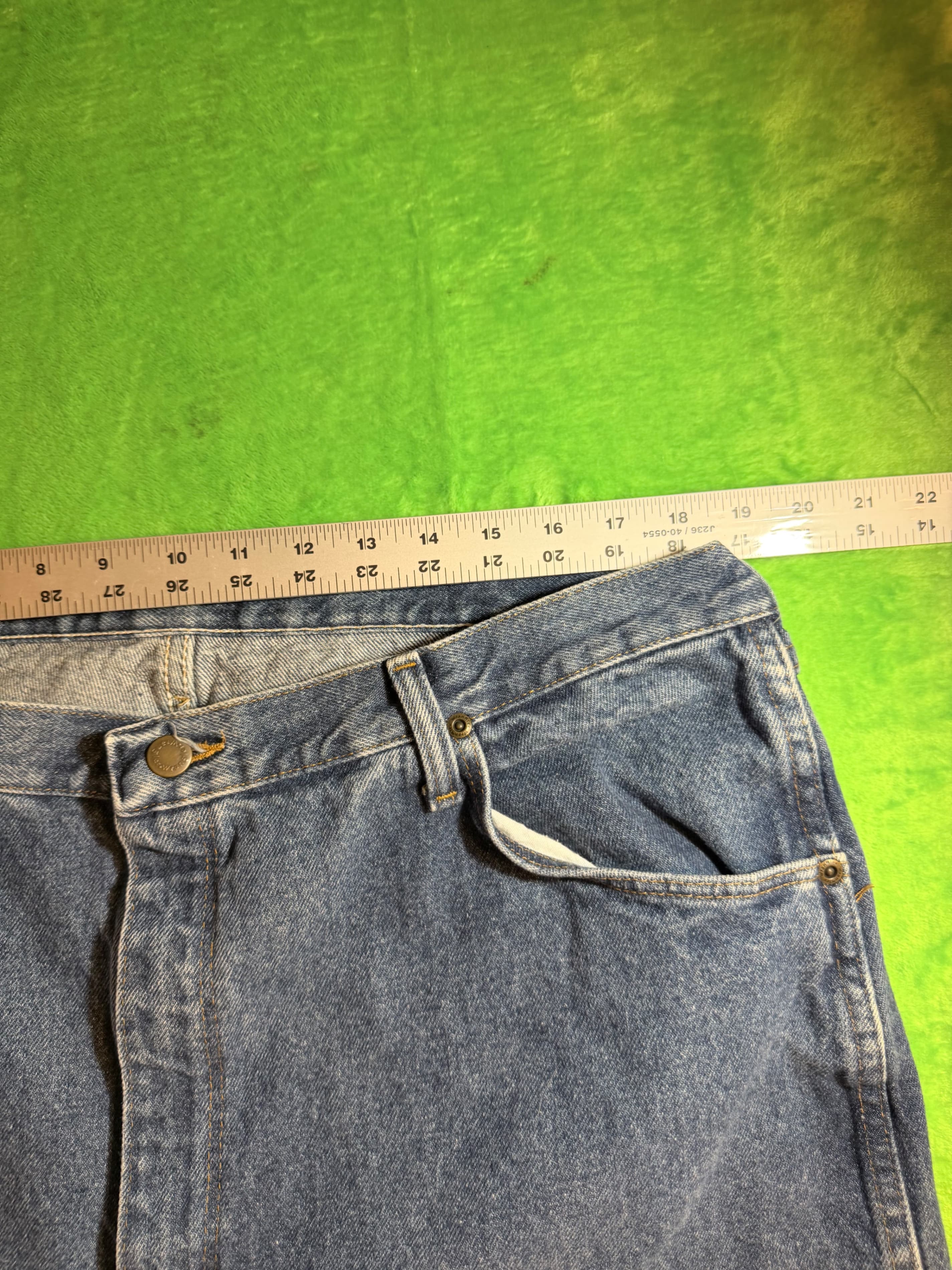 Wrangler Jeans 40x30 Light Wash Denim Made in Mexico - Thumbnail 4
