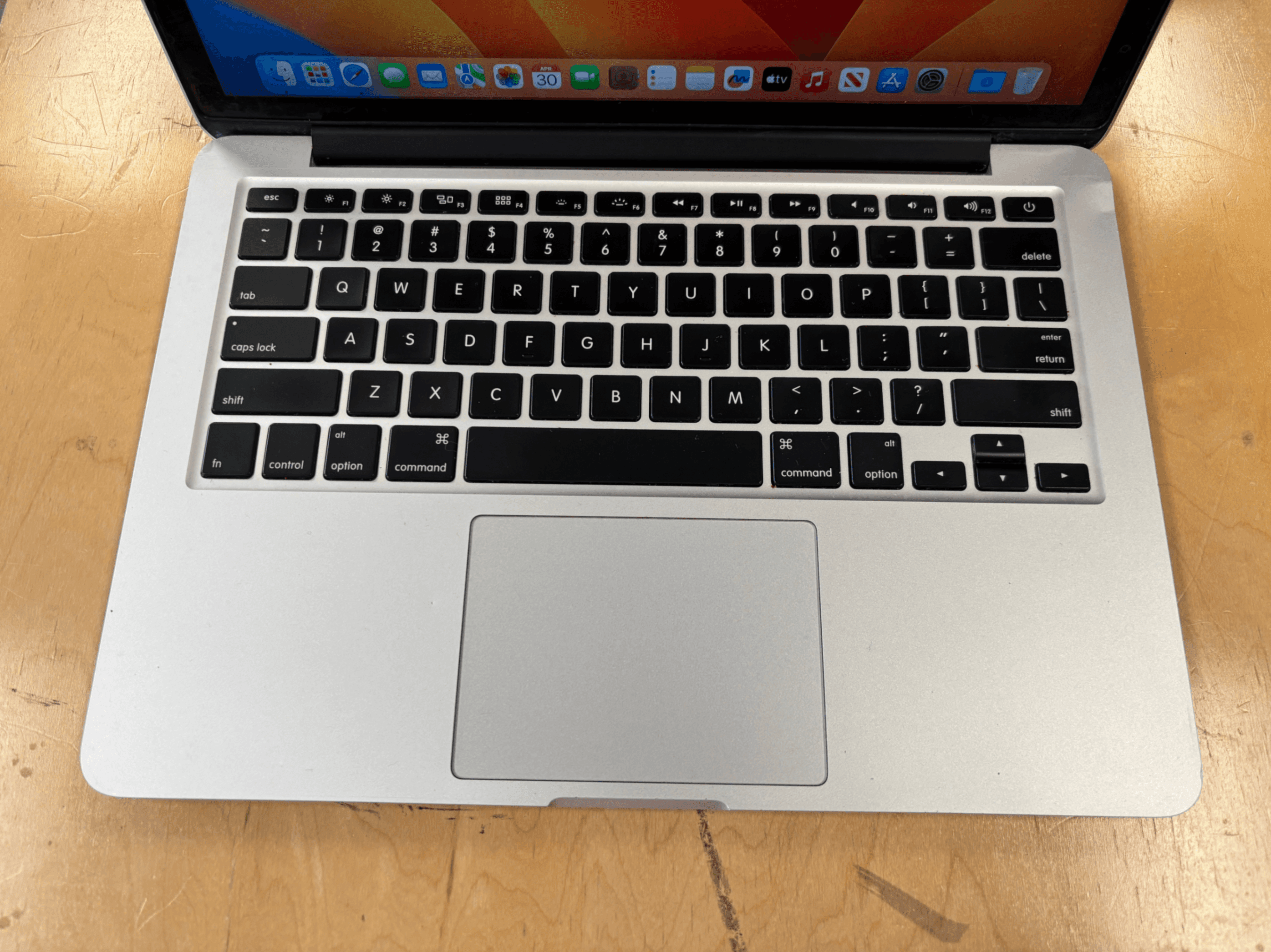 Apple MacBook A1502 13-inch 6GB RAM 128GB SSD - Thumbnail 2