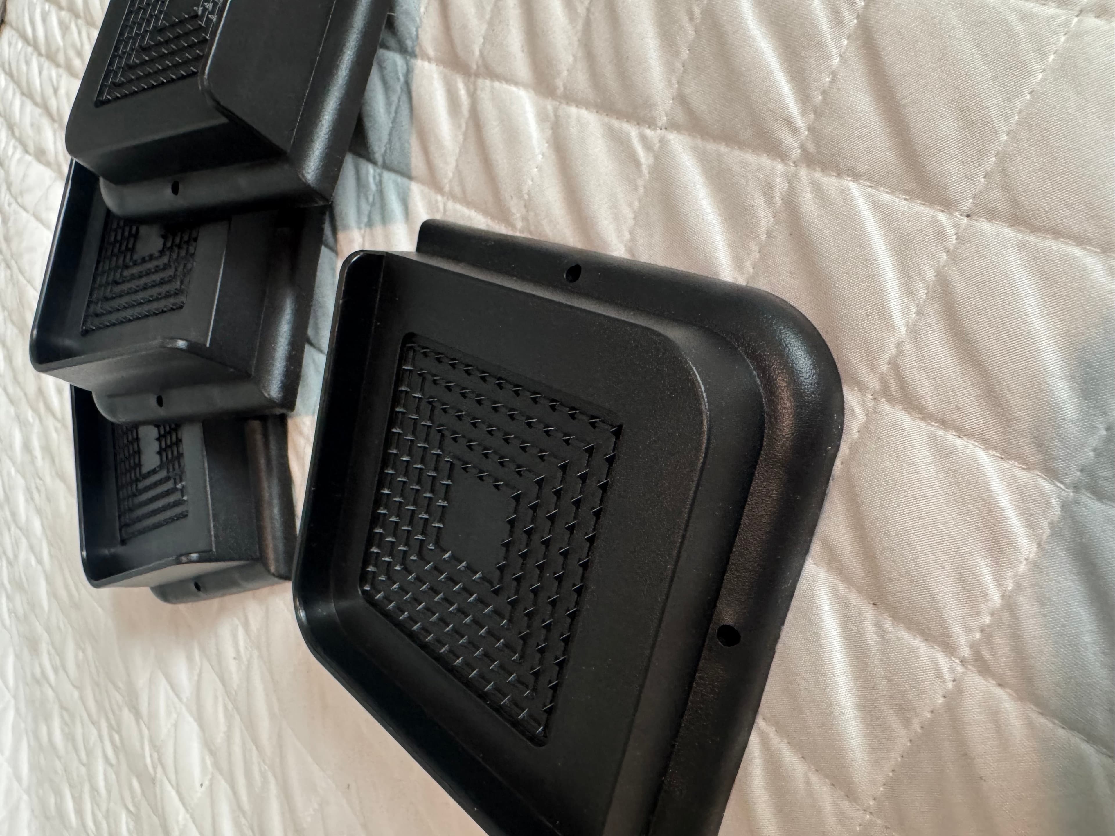 Black Plastic Furniture Leg Protector Risers Set of 4 - Thumbnail 2