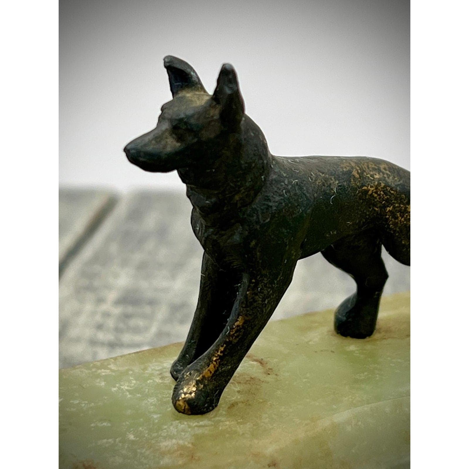 Vintage Brass Dog Figurine on Onyx Trinket Dish or Ashtray - Unique Decor - Thumbnail 5