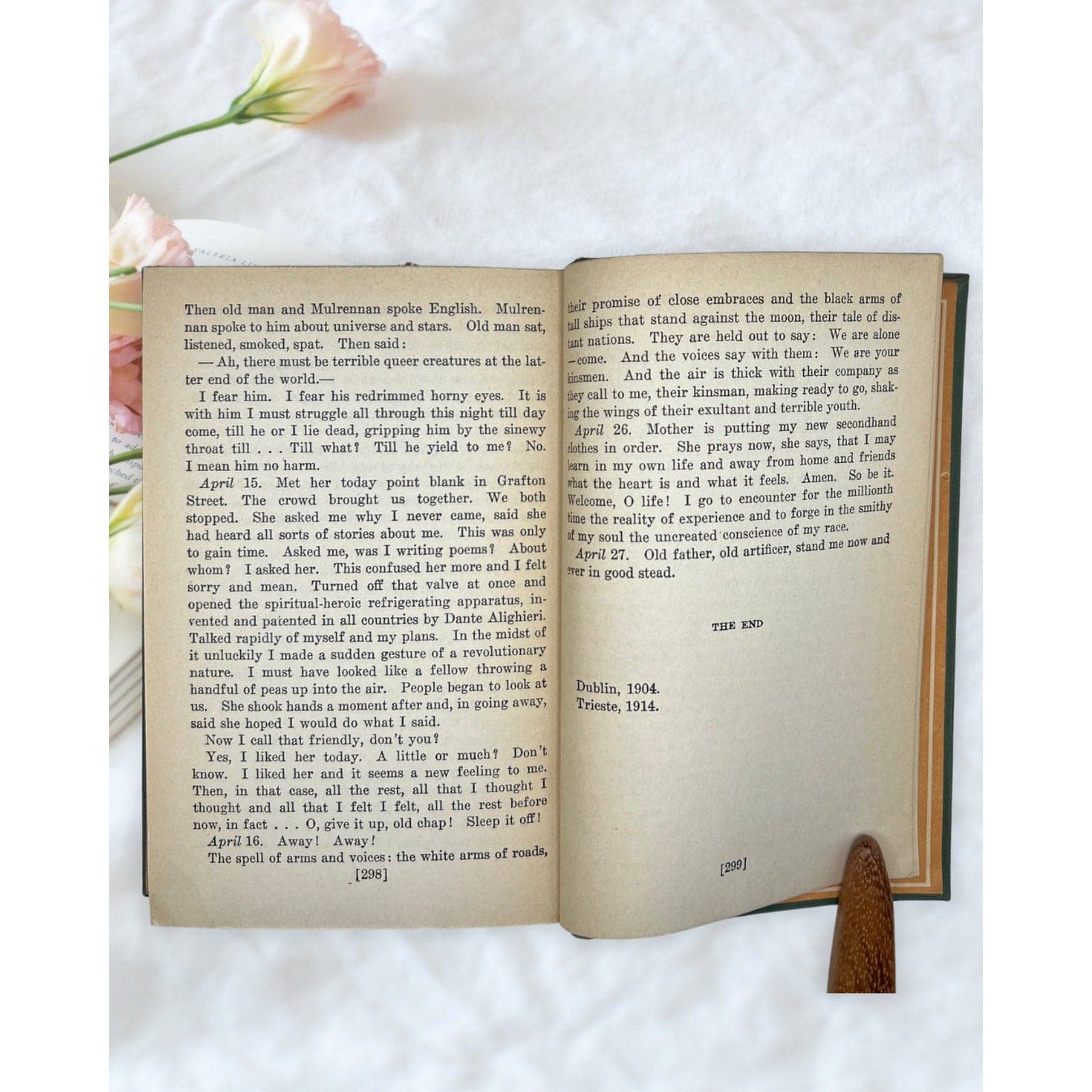 Vintage A Portrait of the Artist as a Young Man James Joyce Modern Library Book - Thumbnail 7