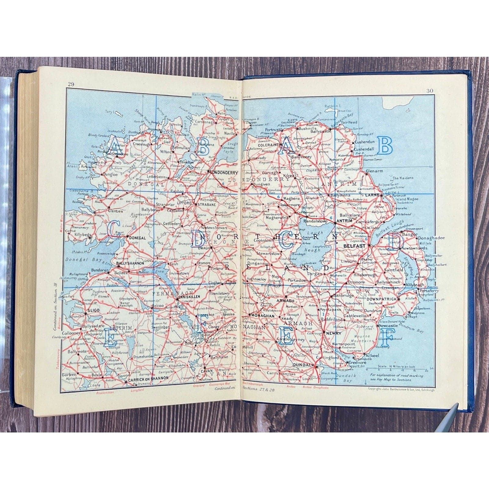 Assortment of Vintage 1950s Car Books - Thumbnail 5
