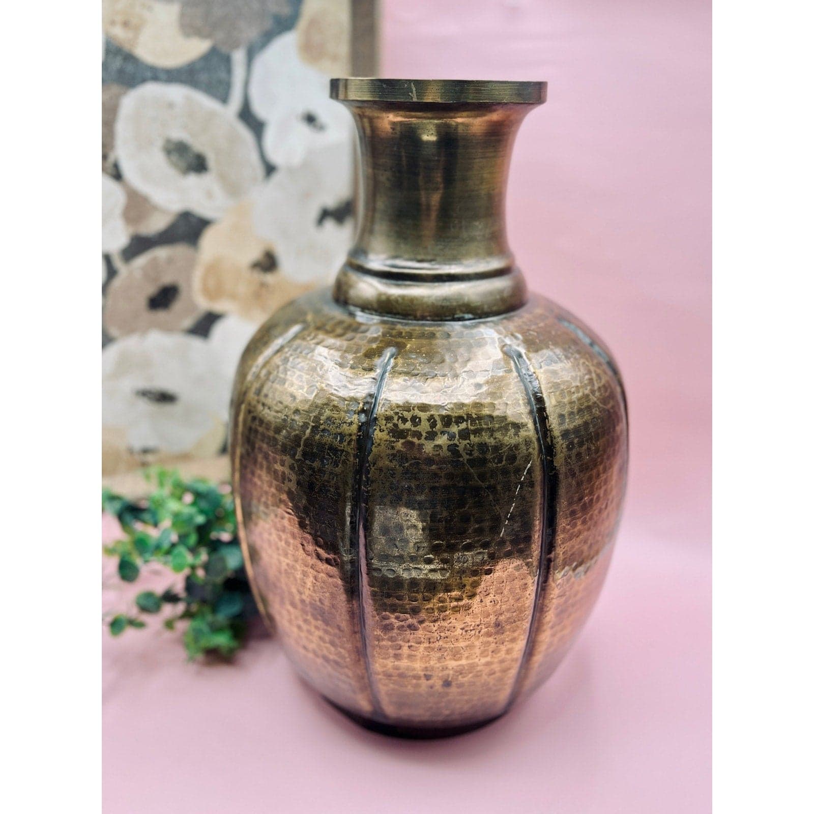 Stunning Vintage 16” Hammered Brass Vase – Perfect for Elegant Decor - Thumbnail 5