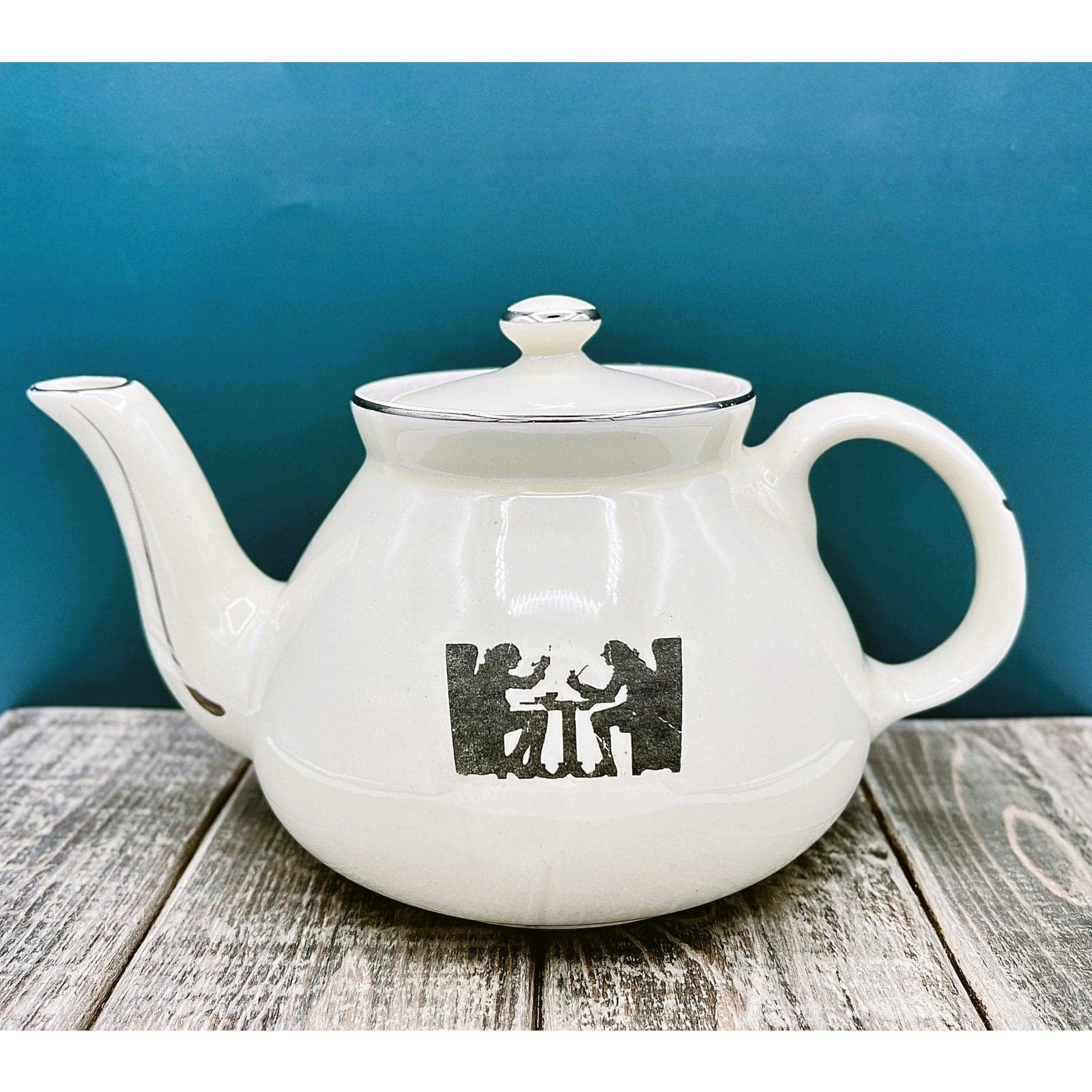 Vintage Hall China Silhouette Streamline Teapot - Image 1