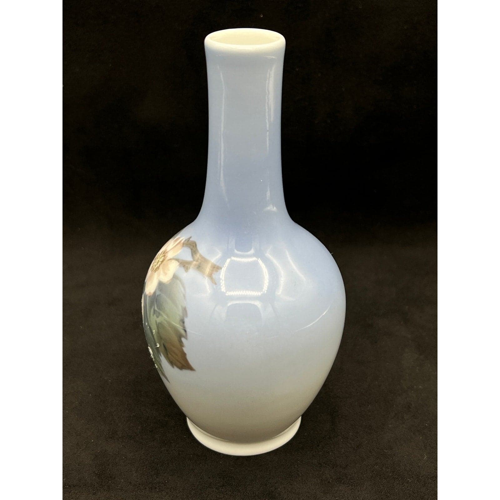 Vintage Royal Copenhagen Hand-Painted Porcelain Vase, No. 288 43A - Thumbnail 2