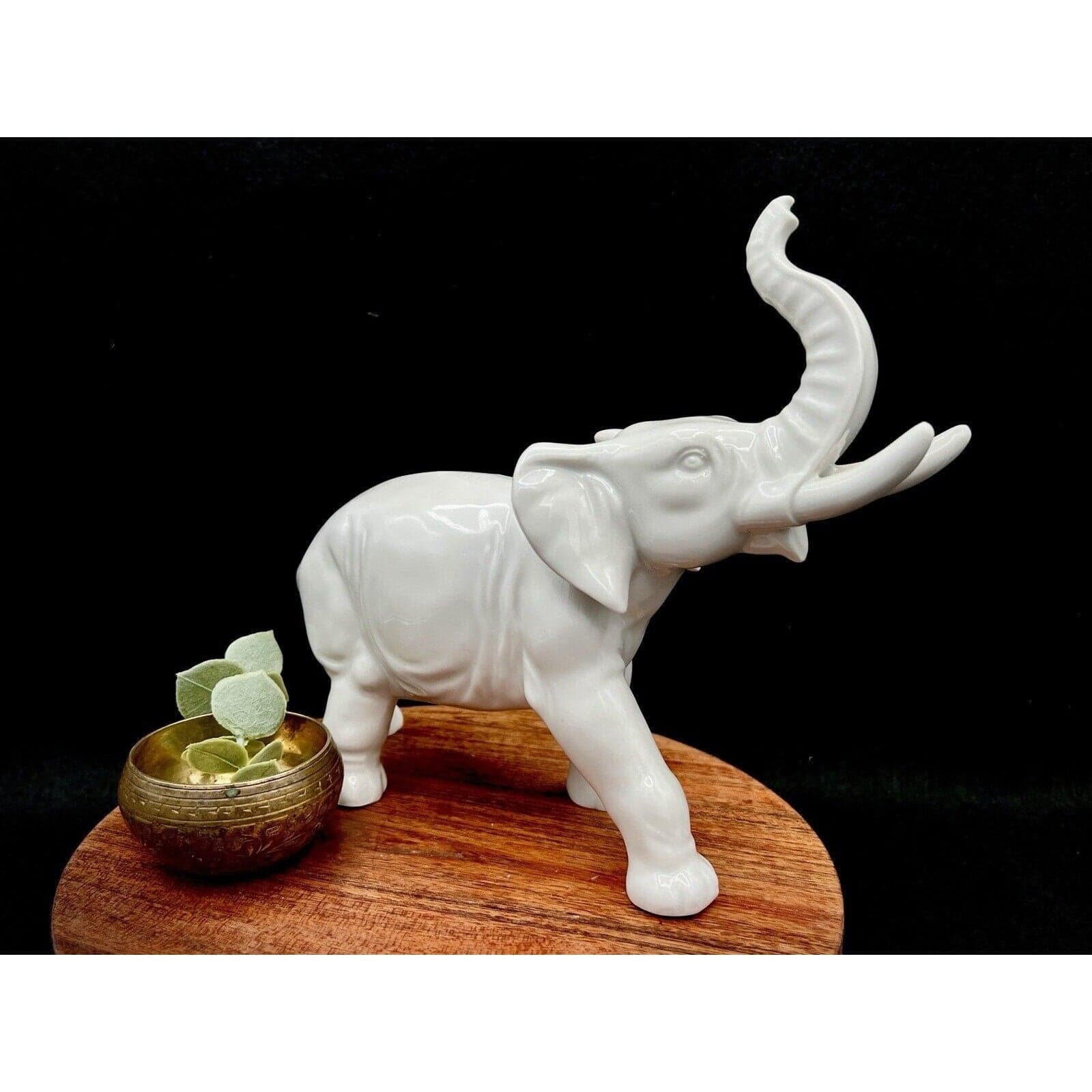 Vintage Grafenthal GDR Porcelain Elephant - Large Glossy White Figurine - Thumbnail 2