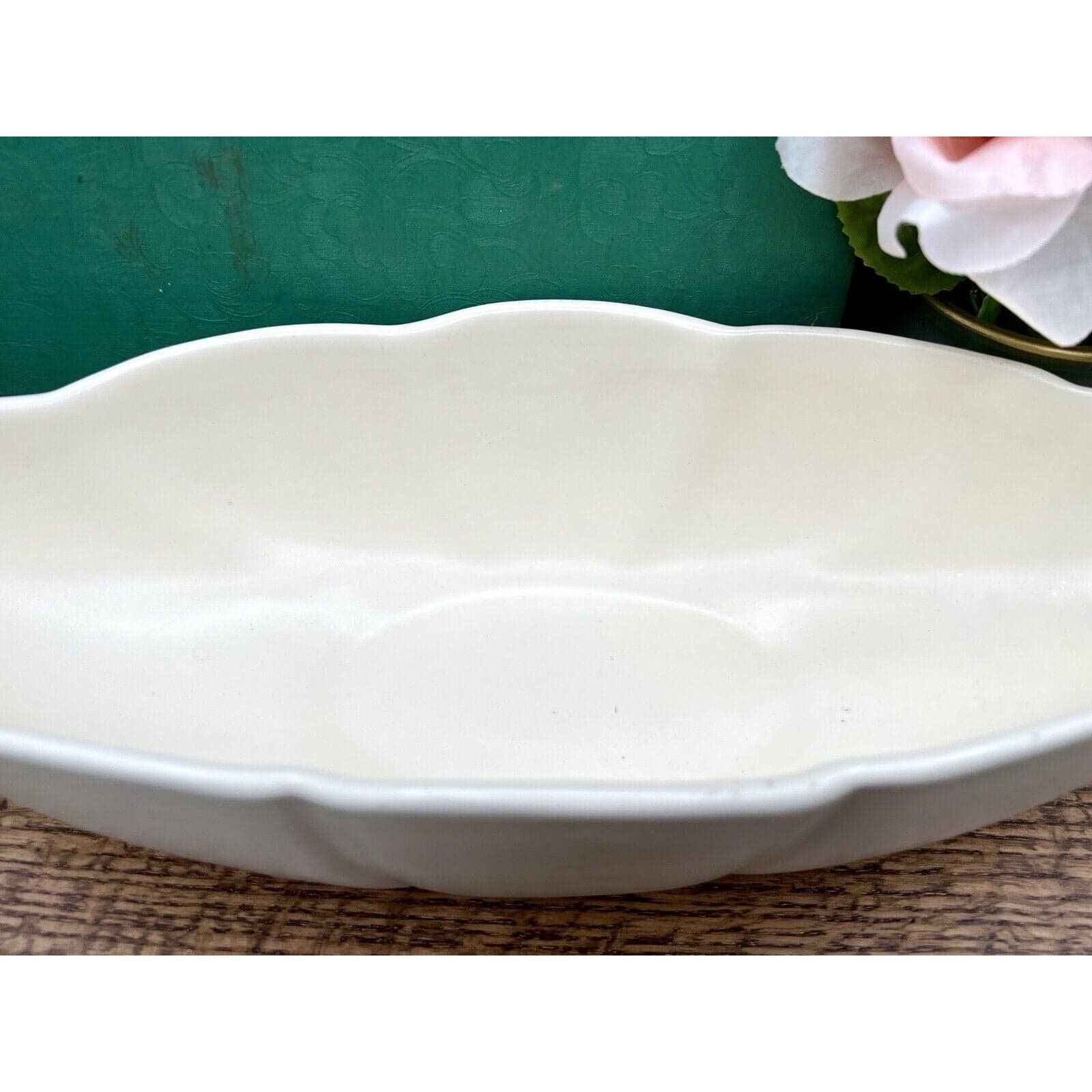 Haeger - Mid-Century Ceramic Bowl, Oblong Form, White - Thumbnail 3