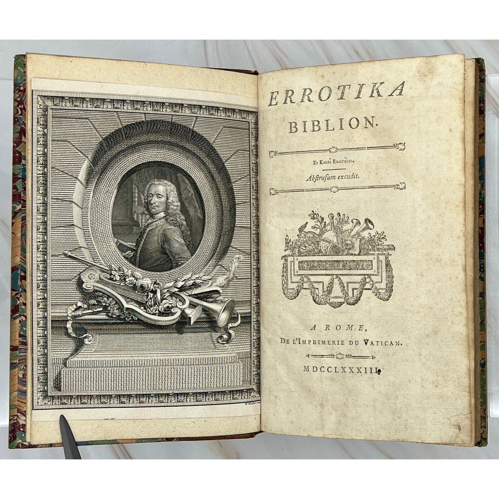Errotika Biblion First Edition – Rare 1783 Erotica Print Leather Bound Book - Thumbnail 7