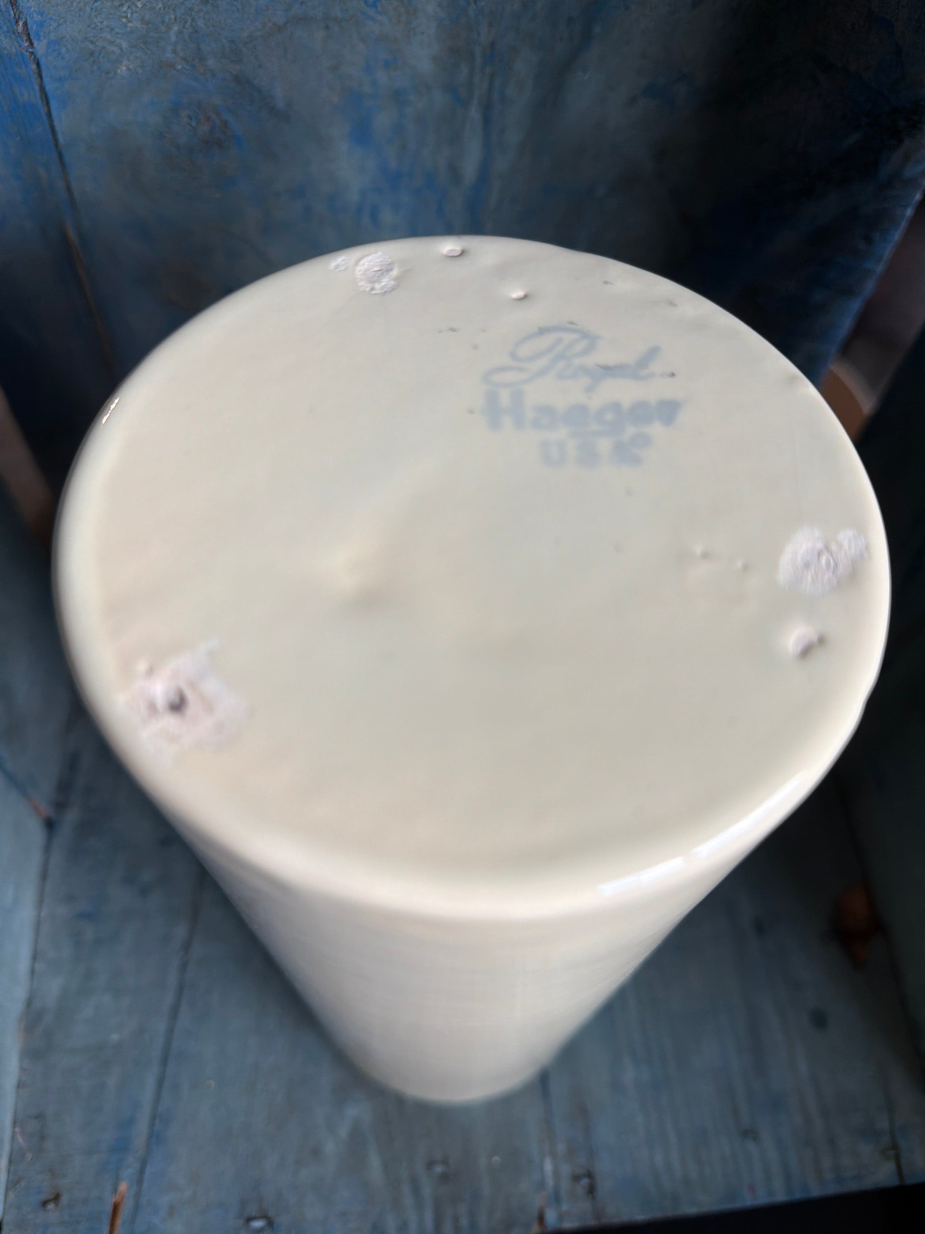 Royal Haeger Tall Buttercream Ceramic Vase Minimalist Cylinder 10.5 Inch - Thumbnail 4
