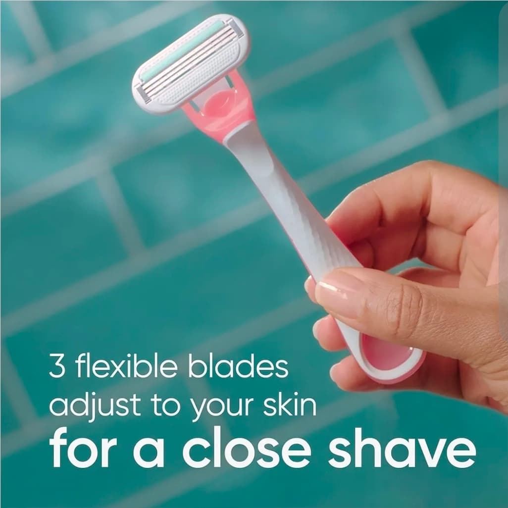 Gillette Venus Smooth Sensitive 3-Blade Disposable Razors Pack - Thumbnail 2