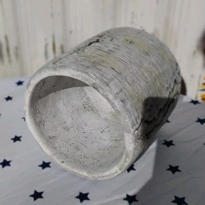 Country Kitchen White Ceramic Round Planter Pot - Image 1
