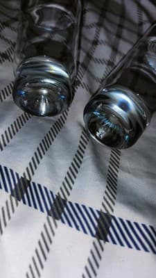 vintage Duz detergent sapphire star Blue juice Glass Set of 2, 2 1/2 oz Round - Thumbnail 2