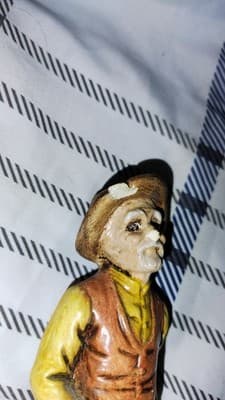 Handmade Western Americana Cowboy Ceramic Figurine Statue Brown Hat Yellow Shirt - Thumbnail 4