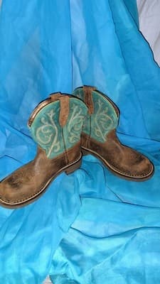 Ariat Western Equestrian Boots Brown Turquoise Embroidery - Image 1