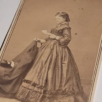 Antique 1/6 Plate Tintype & 1860s CDV Victorian Portrait Photograph - Thumbnail 18