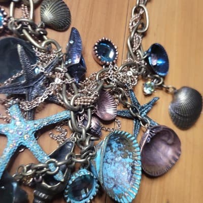 ⭐ Mythologie Sea Life Charm Statement Necklace – Nautical Coastal Jewelry - Thumbnail 5