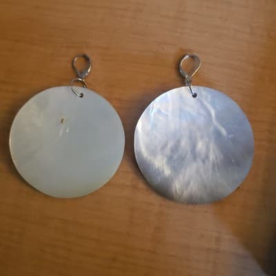 Handpainted Abalone Bird Earrings - Thumbnail 2