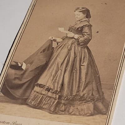 Antique 1/6 Plate Tintype & 1860s CDV Victorian Portrait Photograph - Thumbnail 17