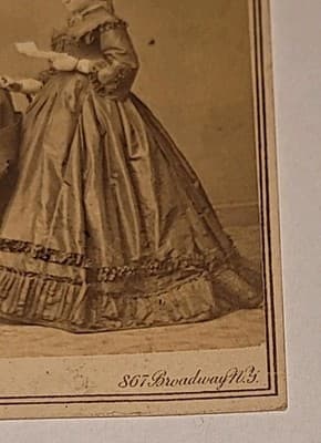 Antique 1/6 Plate Tintype & 1860s CDV Victorian Portrait Photograph - Thumbnail 10