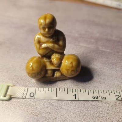 Wade Whimsies Porcelain Figurines STRONGMAN 1 TON Circus Series Collectible - Thumbnail 4