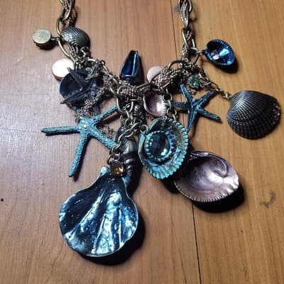 ⭐ Mythologie Sea Life Charm Statement Necklace – Nautical Coastal Jewelry - Thumbnail 2