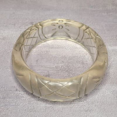 Vintage Chunky Bangle Bracelet Lucite Off-White Incised Carved - Thumbnail 3