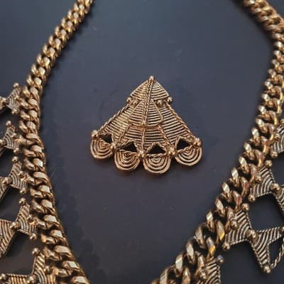 AVON JOSE BARRERA 18" MAYAN NECKLACE Temple To The Sun Detachable Pendant - Thumbnail 4