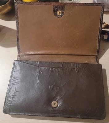 Vintage Crocodile Embossed Leather Wallet Clutch Brown Accordion Interior - Thumbnail 2