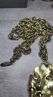 VINTAGE Whiting & Davis Gold Tone Rope Chain Necklace Holly Leaves Pendant - Thumbnail 6