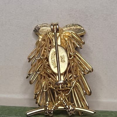 Vintage Direction One Owl Brooch Gold Tone Wire Feather Green Rhinestone Eyes - Thumbnail 6