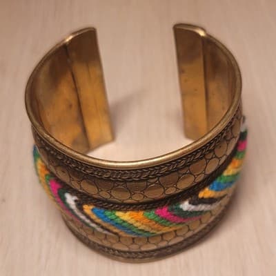 Vintage Bohemian Brass Cuff Bracelet Rainbow Thread Wrap Tribal Boho - Thumbnail 5