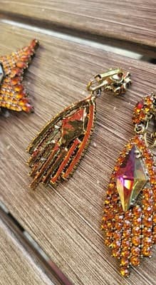 Vintage DeLizza & Elster Julianna Clip-on Earrings Brooch Aurora Borealis Set - Thumbnail 9