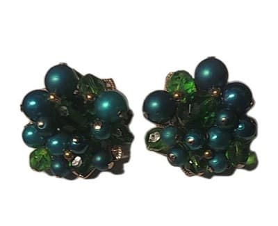 Vintage Crown Trifari Blue Green Bead Cluster Clip Earrings 1950s - Image 1