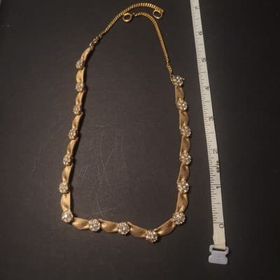 Crown Trifari Birthday Series Alfred Phillippe Ribbon Necklace Earrings Goldtone - Thumbnail 13