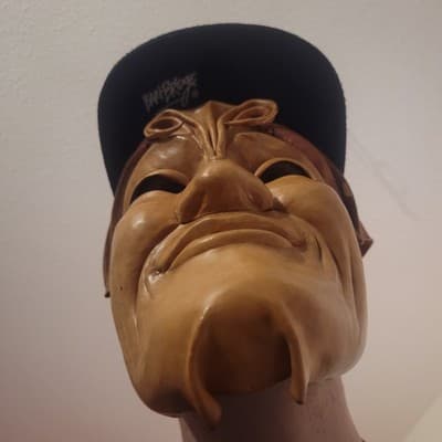Handcrafted Leather Grotesque Mask Signed Chuites 2000 Artisan Folk Art - Thumbnail 8