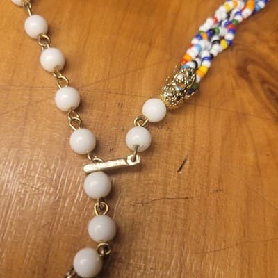 Vintage Hong Kong Multicolor Seed Bead Necklace | White Glass Beads | - Thumbnail 6