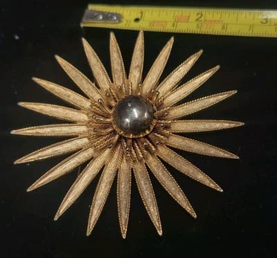 Vintage MCM Gold Tone Sunburst Brooch Mid Century Starburst Large 3" - Thumbnail 4