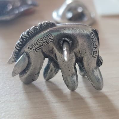 Danforth Pewter Eeyore Lapel Pin DISNEY Vintage Winnie The Pooh Character - Thumbnail 4