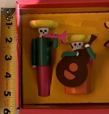 New Target Dia La Muertos Wood Figures Mariachi Band Cecilia Ruiz Ltd Edition - Thumbnail 5