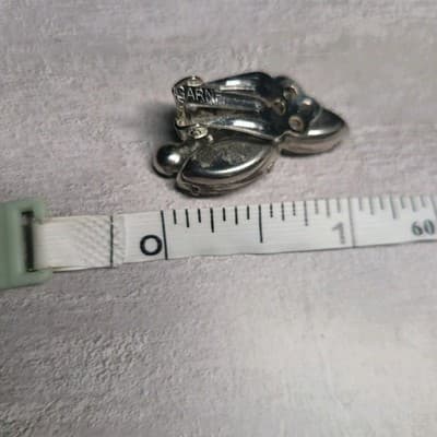 GARNE Vintage Silver Tone Marquis Baguette Clear Rhinestone Clip On Earrings - Thumbnail 3