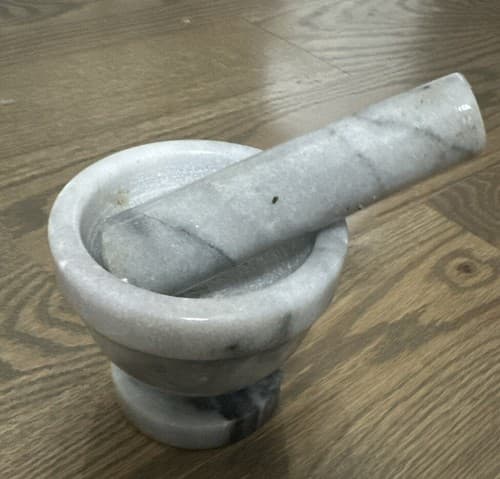 Mortar And Pestle Footed white gray Mini Marble Natural Stone Set crush - Image 1