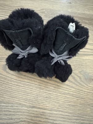 Toddler UGG Bow Boots Black - Size 6 - Genuine Sheepskin Fur - Thumbnail 2