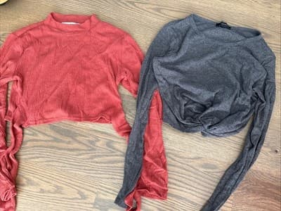 Women's Sweatshirt Lot Of 2 Size Medium Crop Tops - Image 1
