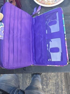 NWOT Vera Bradley Opera Clutch Zipper Wallet in Very Berry Paisley - Thumbnail 5