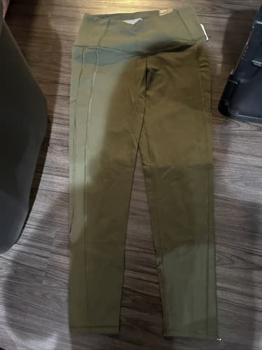 Women’s Pink Victorias Sport Ultimate Yoga Pant Size Large Knockout Tight Green - Image 1