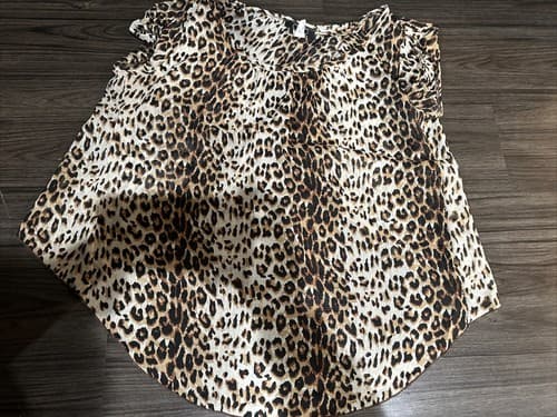 Deb Women’s Shirt Blouse Size Large Short Sleeve - Image 1