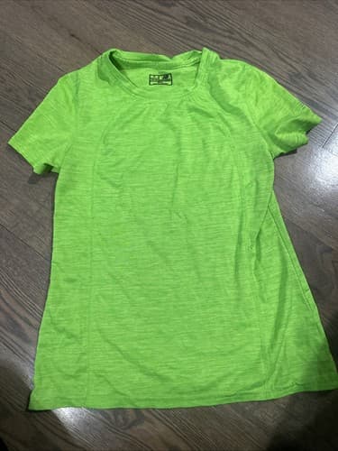 New Balance T Shirt Unisex Green Boys Girls Size Medium 10/12 - Image 1