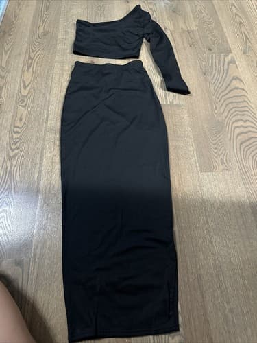 Women’s Black Cropped Top And Long Pencil Skirt Two Piece Outfit M - Image 1